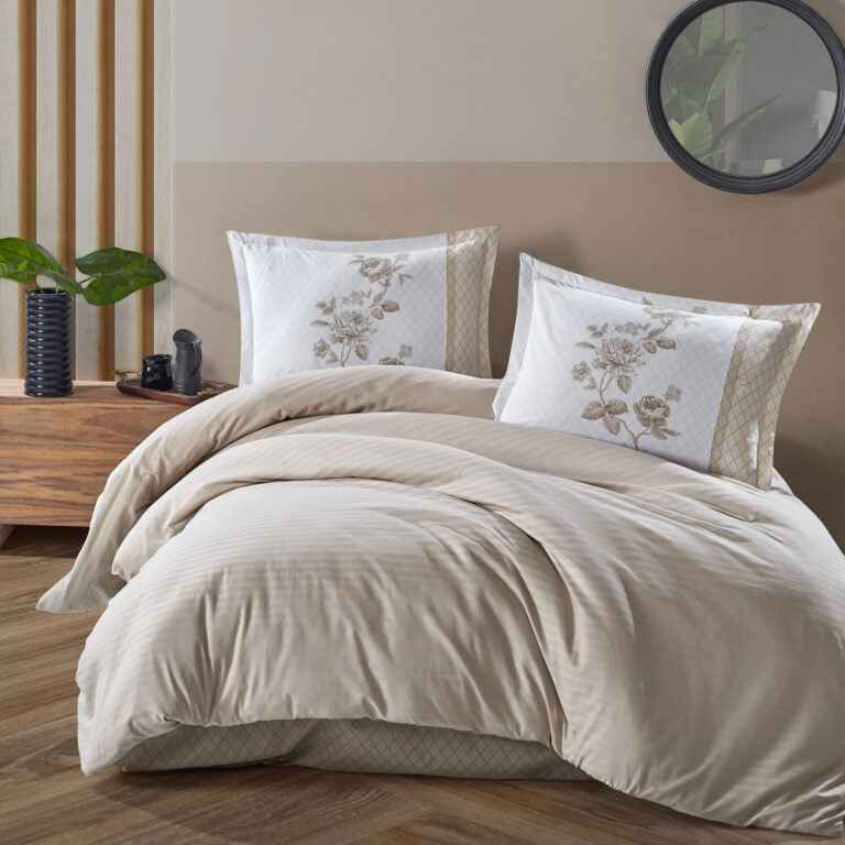 🛏️✨ Lenjerie Boutique – Răsfăț și Eleganță în Dormitorul Tău! ✨🏡